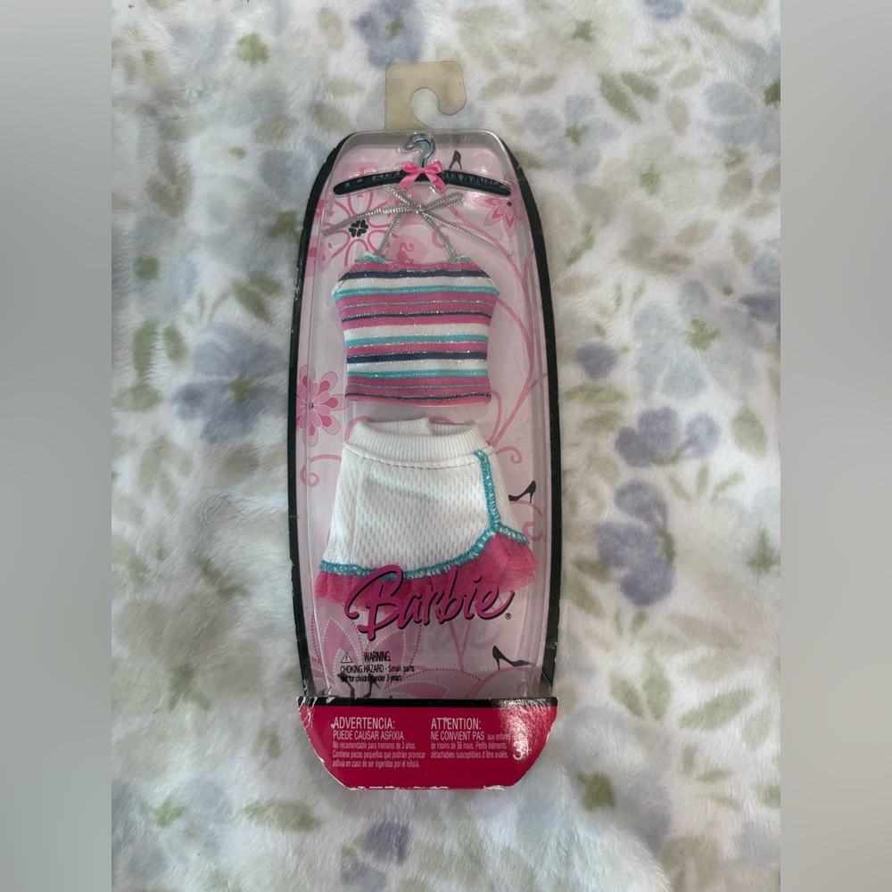 2007 Barbie Single Outfit